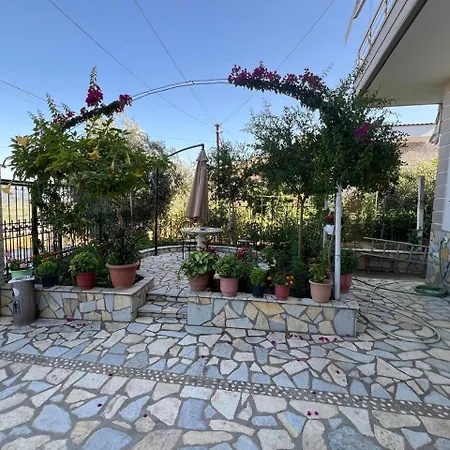 Leka Apartment